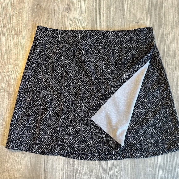 RipSkirt Hawaii Cover-up Beach Wear Skirt Black Pearl Batik Small 15-16” Waist - Picture 4 of 12